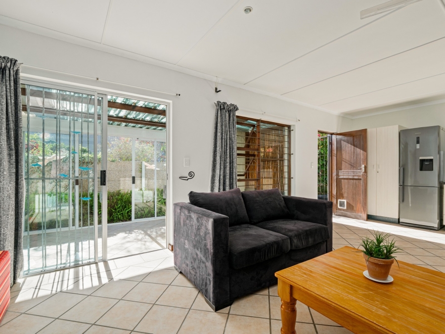 2 Bedroom Property for Sale in Meedingsride Western Cape